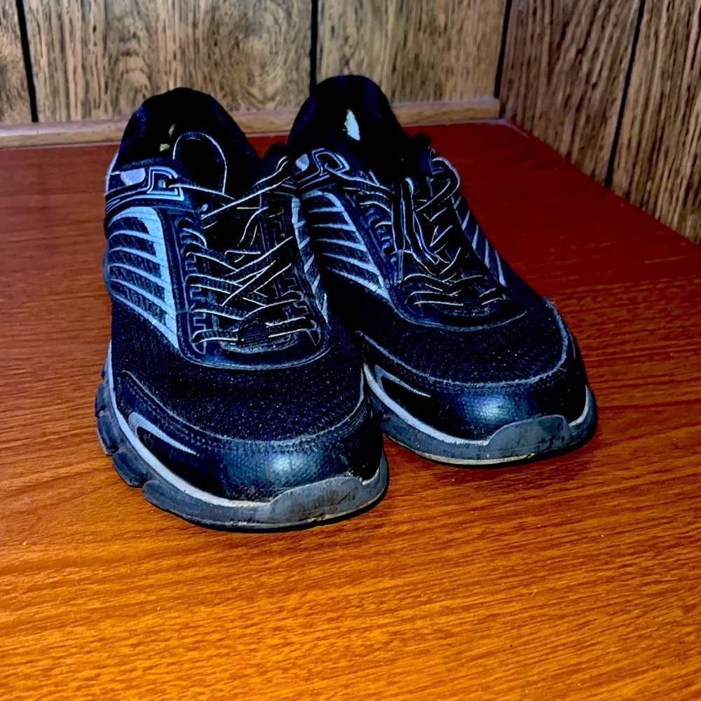 FILA mens shoes